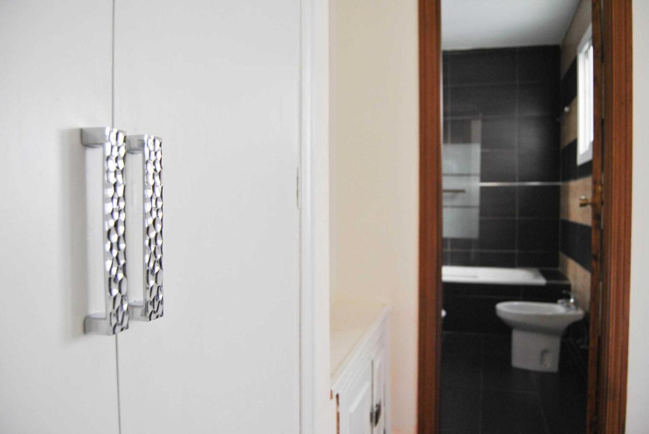 Apartment Wall Center - Aloha Sevilla Εξωτερικό φωτογραφία